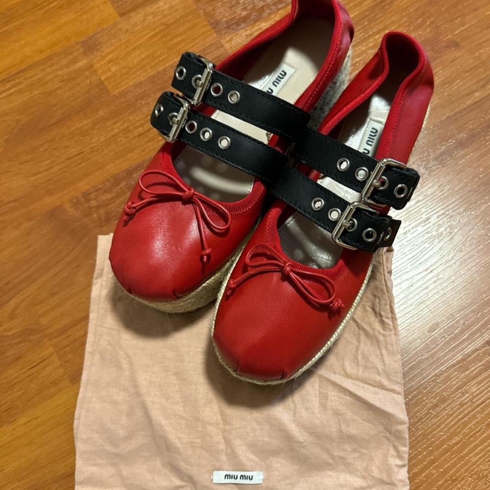 Red Leather MiuMiu Ballet Flats!